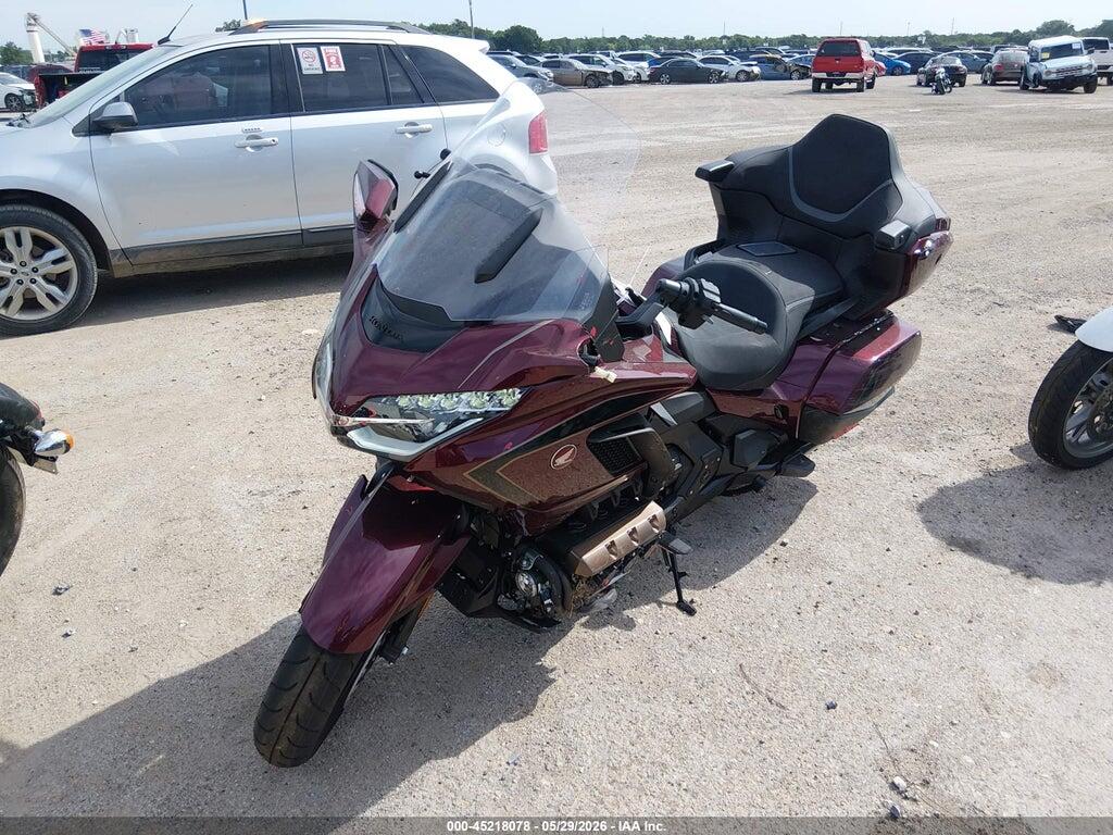 JH2SC7953SK702075 2025 HONDA GL1800 photo no. 2