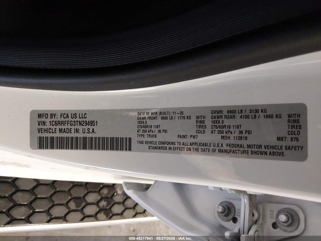 1C6RRFFG3TN294951 2026 RAM 1500 photo no. 9