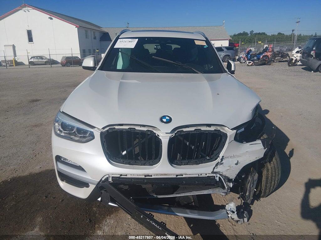 5UXTR9C56JLC69409 2018 BMW X3 photo no. 11