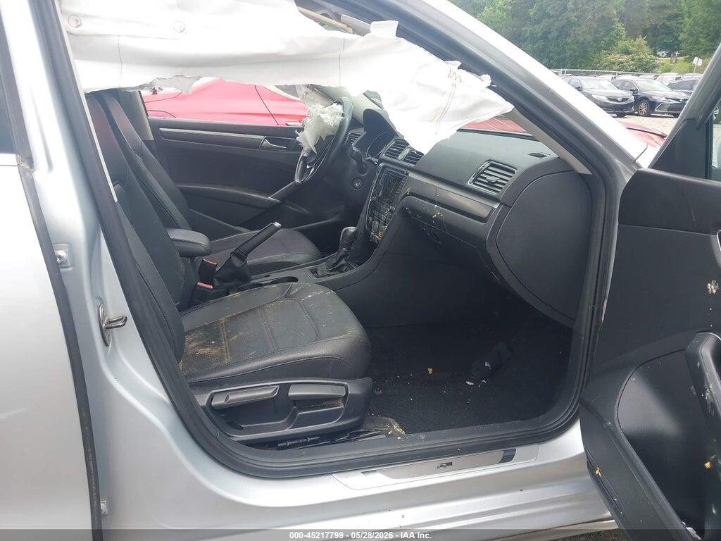 1VWAT7A38GC067190 2016 VOLKSWAGEN PASSAT photo no. 5