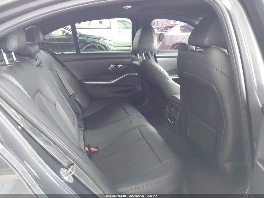 WBA5R1C5XKFH15540 2019 BMW 330I photo no. 8