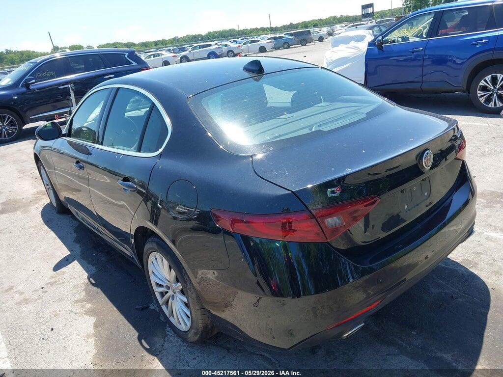 ZARFANAN1M7646360 2021 ALFA ROMEO GIULIA photo no. 3