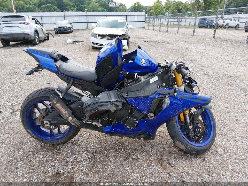 JYARN39E6JA004067 2018 YAMAHA YZFR1 photo no. 12