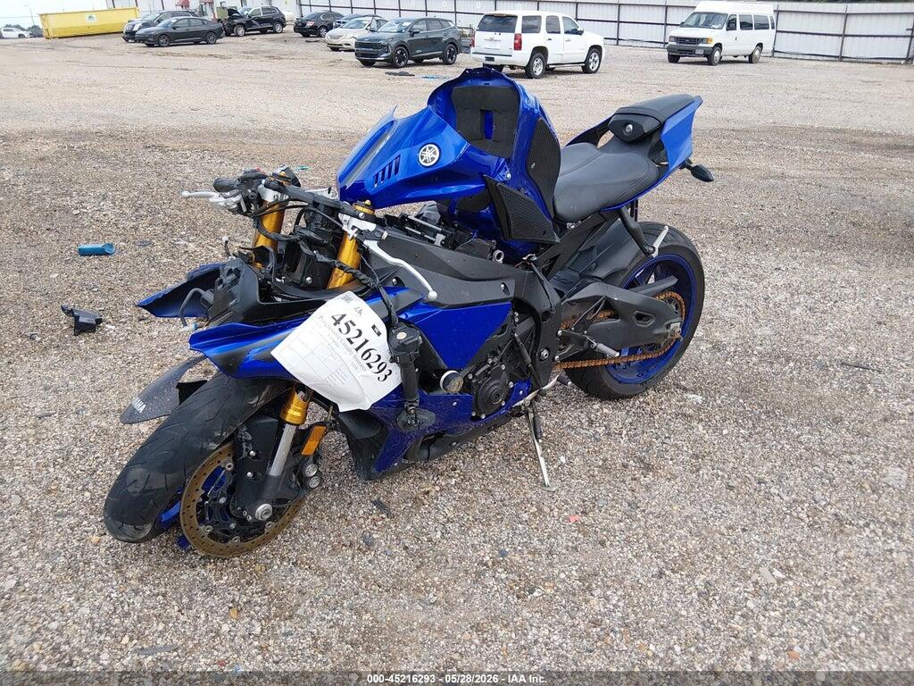 JYARN39E6JA004067 2018 YAMAHA YZFR1 photo no. 2