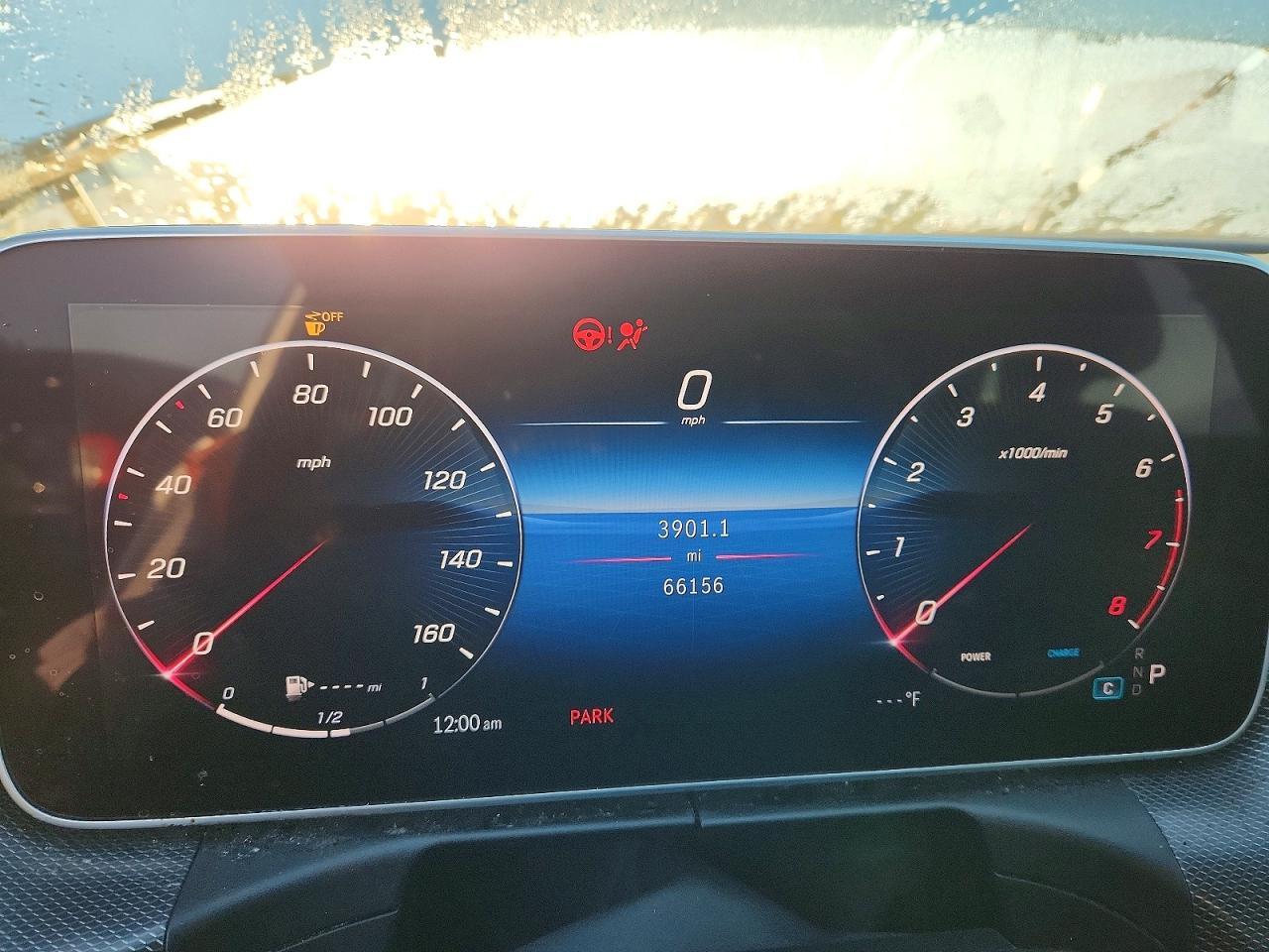 2024 MERCEDES-BENZ C 300 4MATIC — Фото 9 из 12