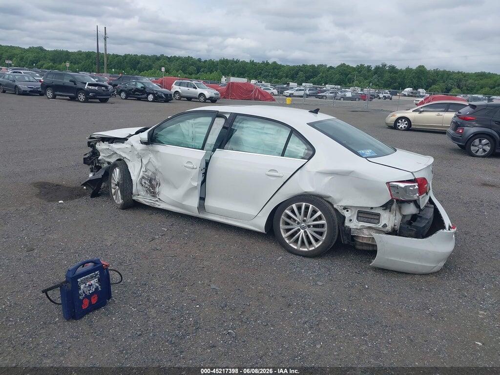 3VWLL7AJ5EM409620 2014 VOLKSWAGEN JETTA photo no. 3
