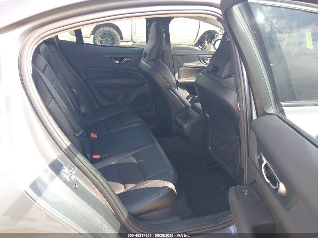 7JRA22TK5LG067990 2020 VOLVO S60 photo no. 8