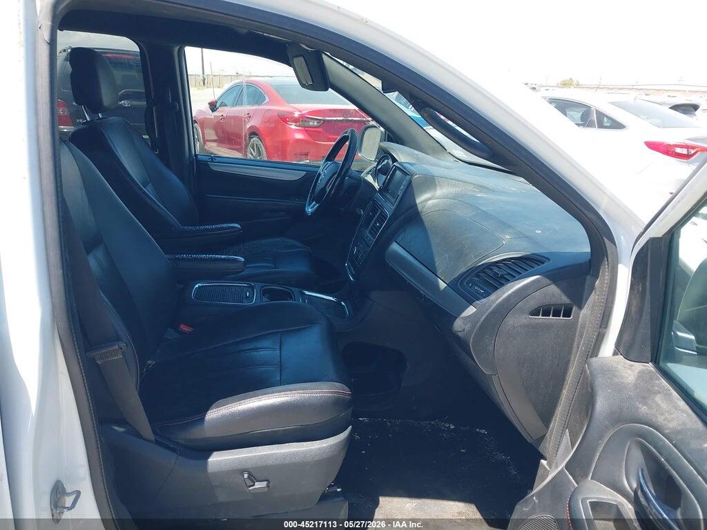 2C4RDGEG1HR698548 2017 DODGE GRAND CARAVAN photo no. 5