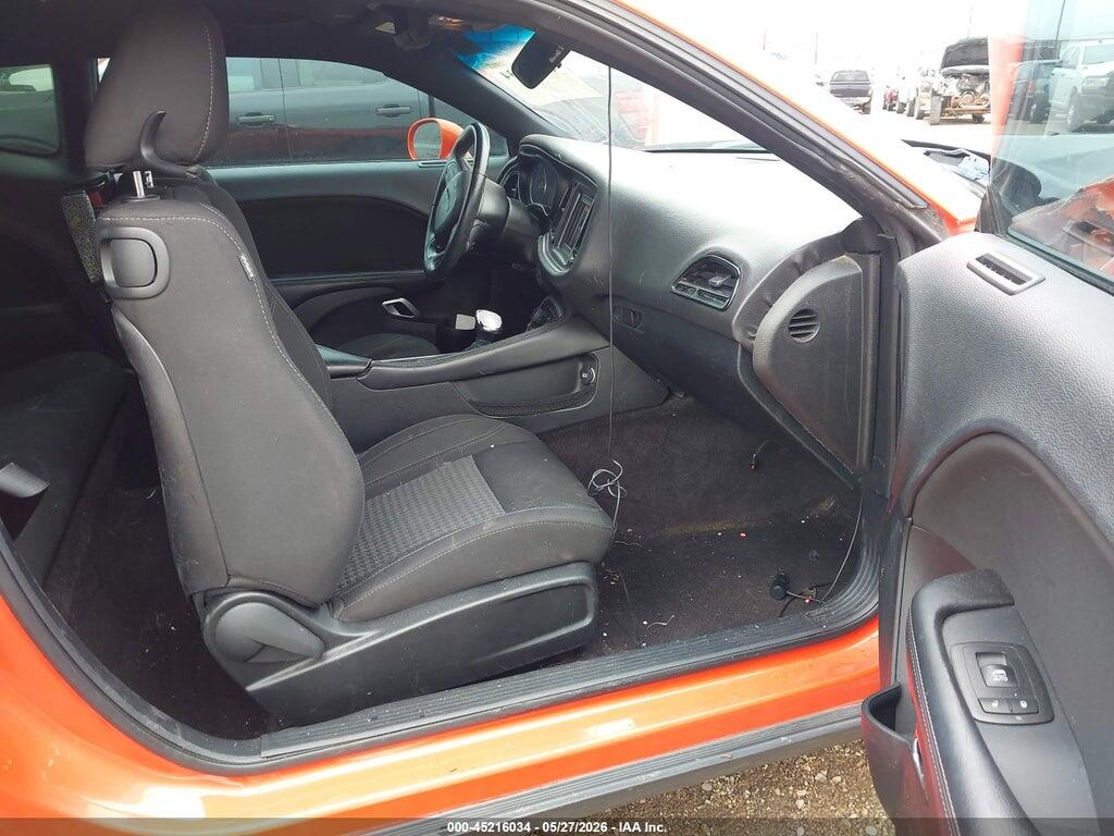 2C3CDZAG1JH317546 2018 DODGE CHALLENGER photo no. 5