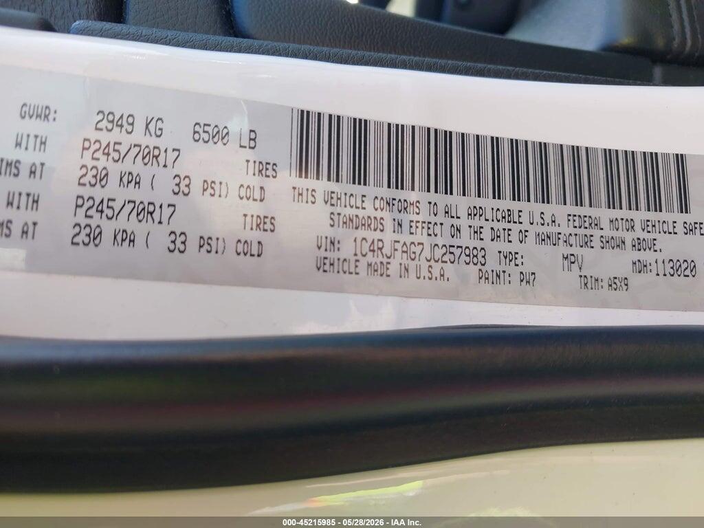1C4RJFAG7JC257983 2018 JEEP GRAND CHEROKEE photo no. 9