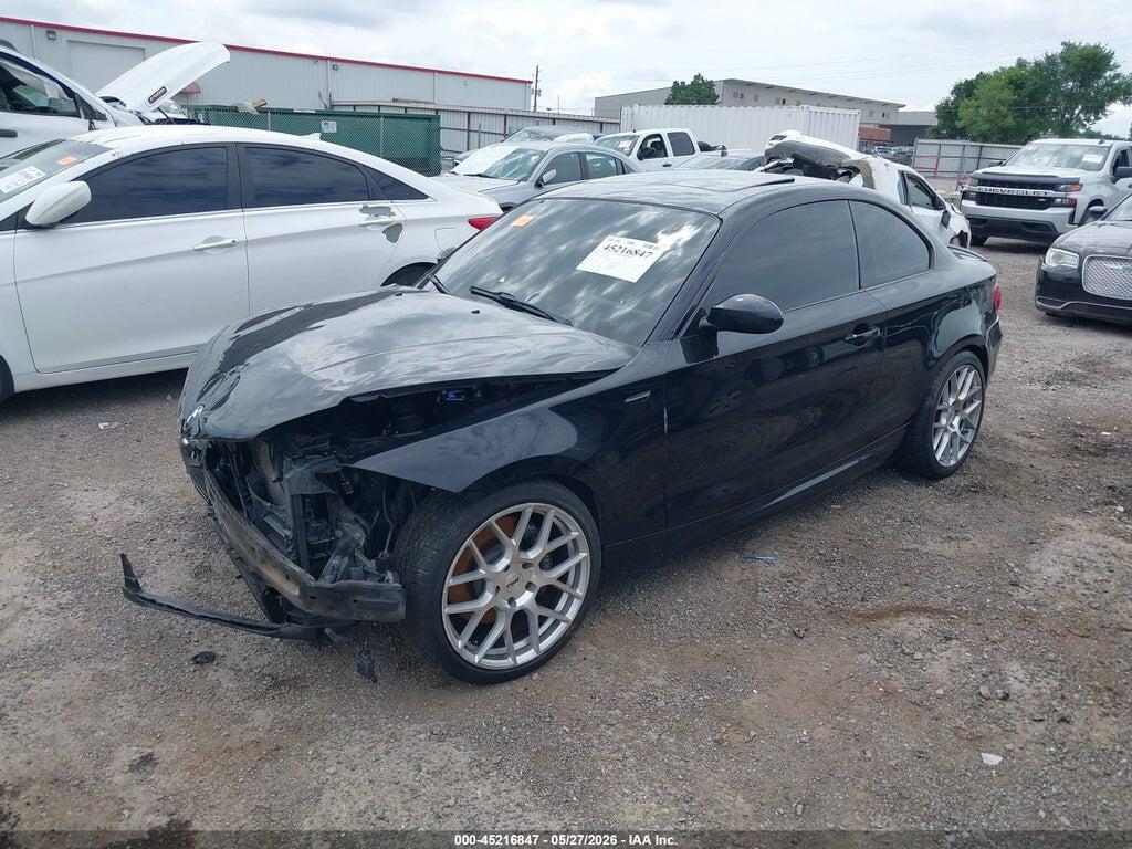 WBAUC735X8VF24392 2008 BMW 135I photo no. 2