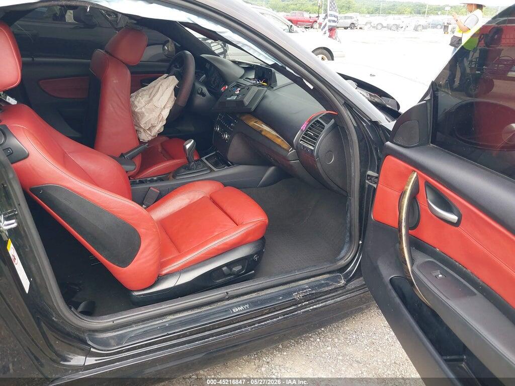 WBAUC735X8VF24392 2008 BMW 135I photo no. 5