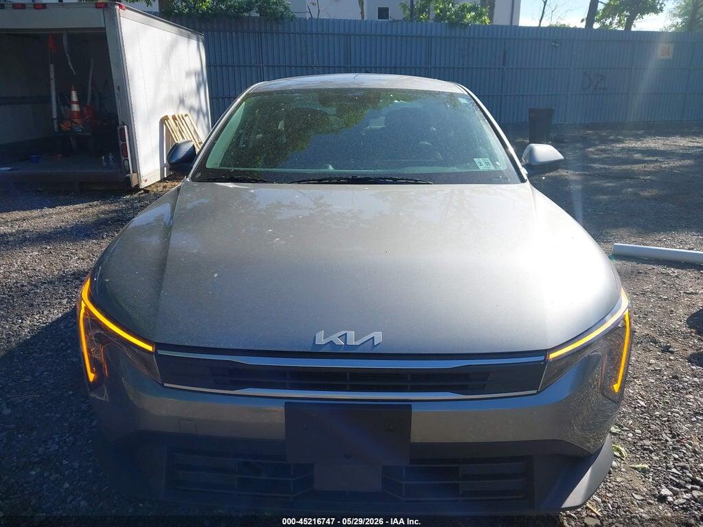 3KPFT4DE8SE227736 2025 KIA K4 photo no. 12