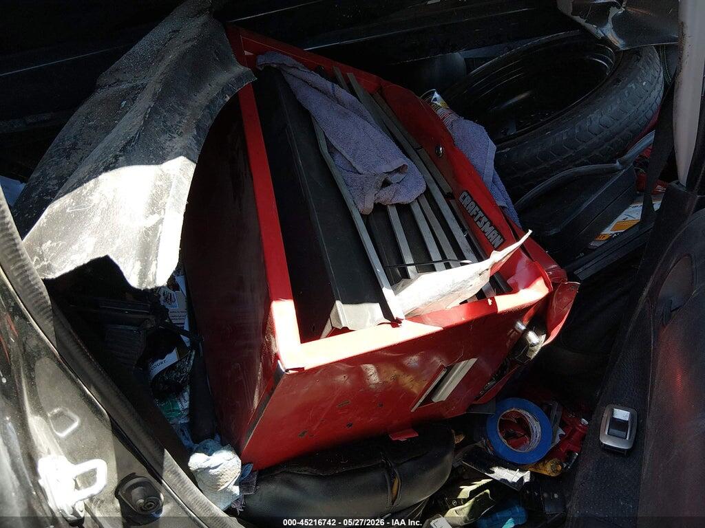JTLKT324064081184 2006 SCION XB photo no. 8