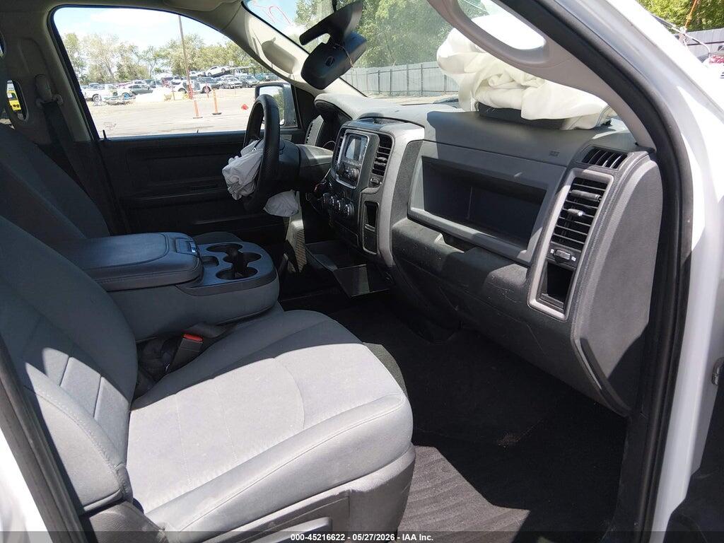 1C6RR7FG9JS218896 2018 RAM 1500 photo no. 5