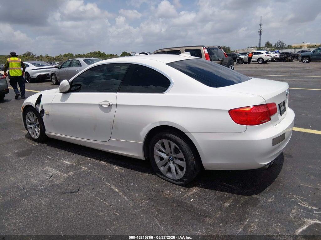 WBAKF5C52CE656684 2012 BMW 328I photo no. 3