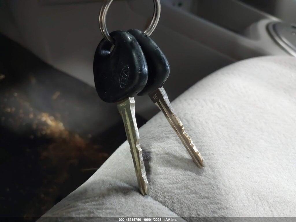 KNAGE228995317755 2009 KIA OPTIMA photo no. 11