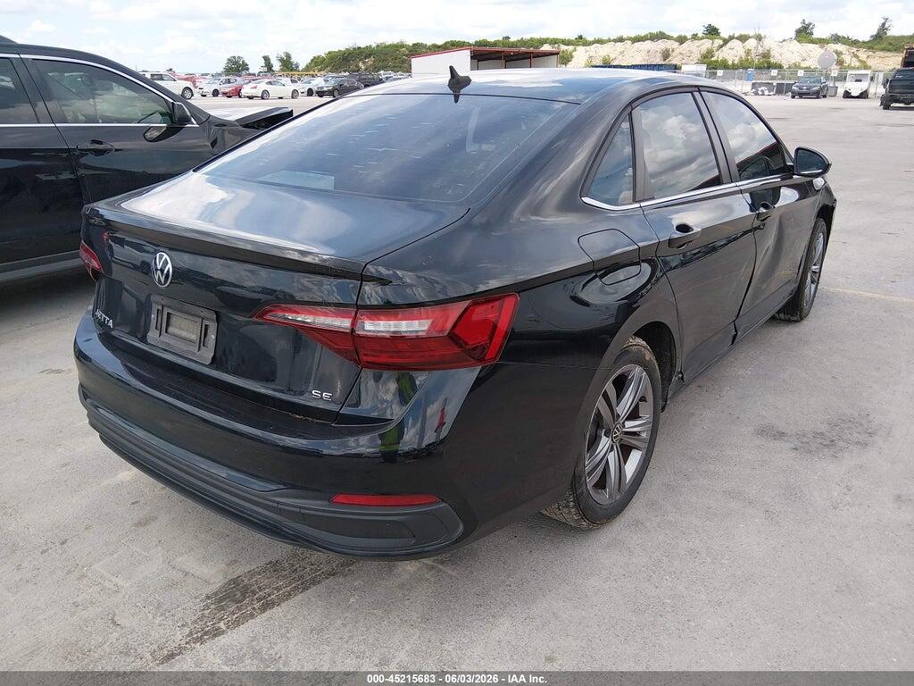 3VWEM7BU9NM004035 2022 VOLKSWAGEN JETTA photo no. 4