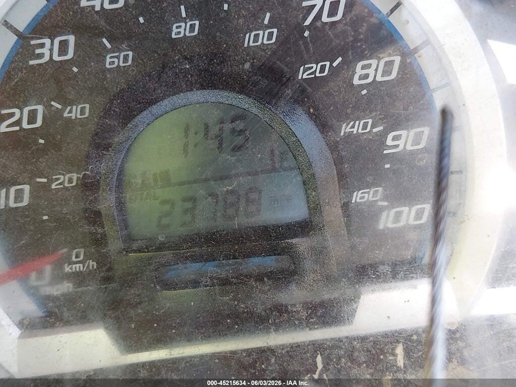 RLHKF1809HY200437 2017 HONDA PCX photo no. 7
