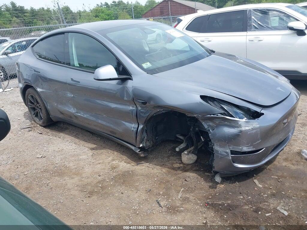 7SAYGDEE3RF199749 2024 TESLA MODEL Y photo no. 1