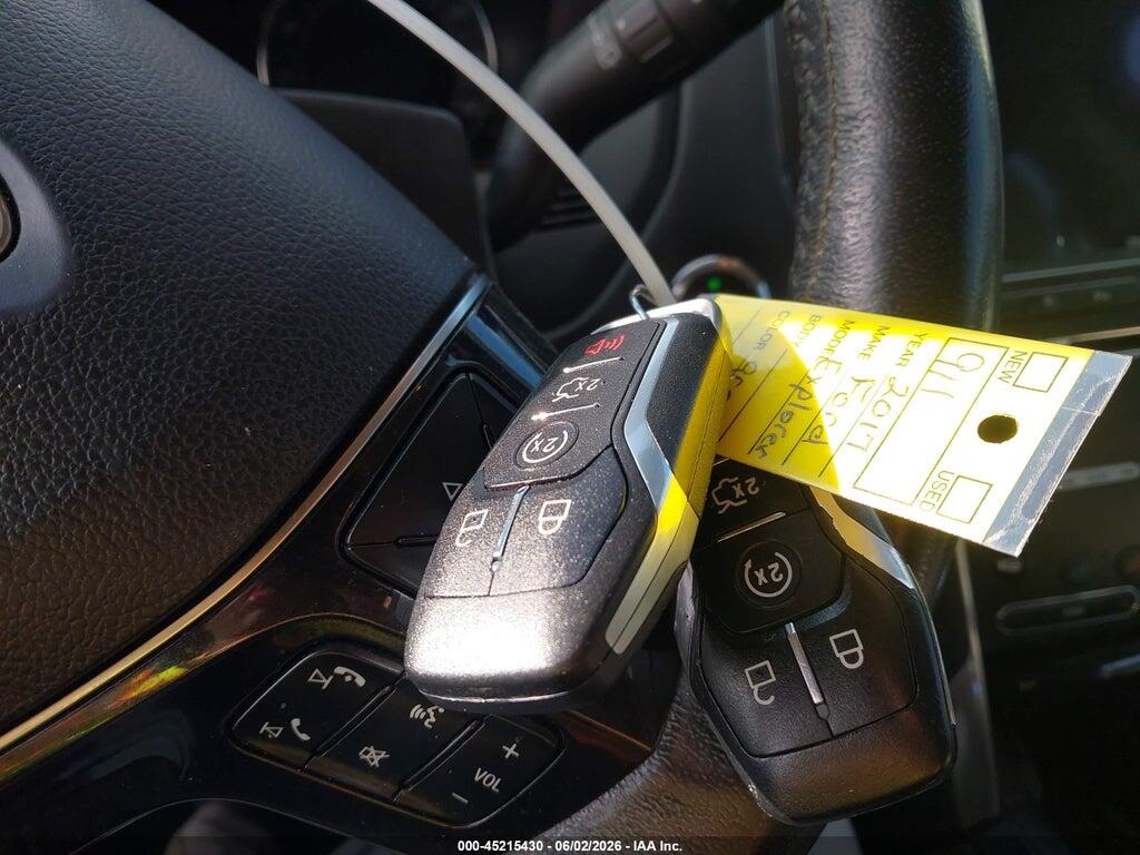 1FM5K8HT2HGE18779 2017 FORD EXPLORER photo no. 11