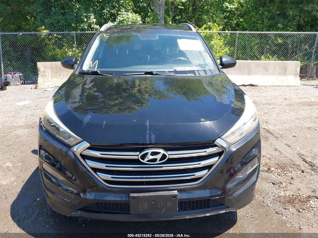KM8J33A40HU370637 2017 HYUNDAI TUCSON photo no. 12