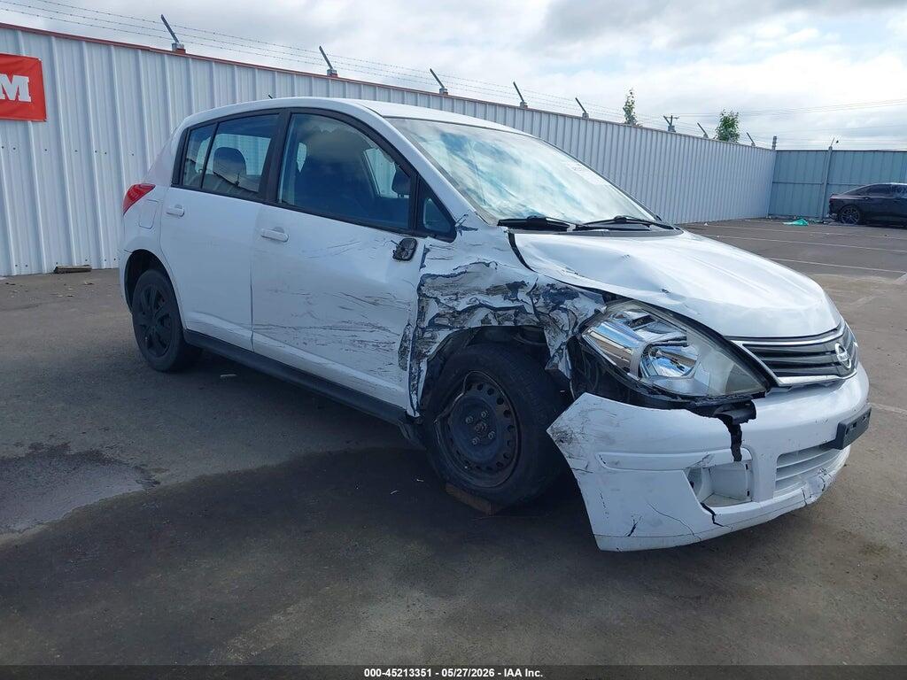 3N1BC1CPXBL358570 2011 NISSAN VERSA photo no. 1