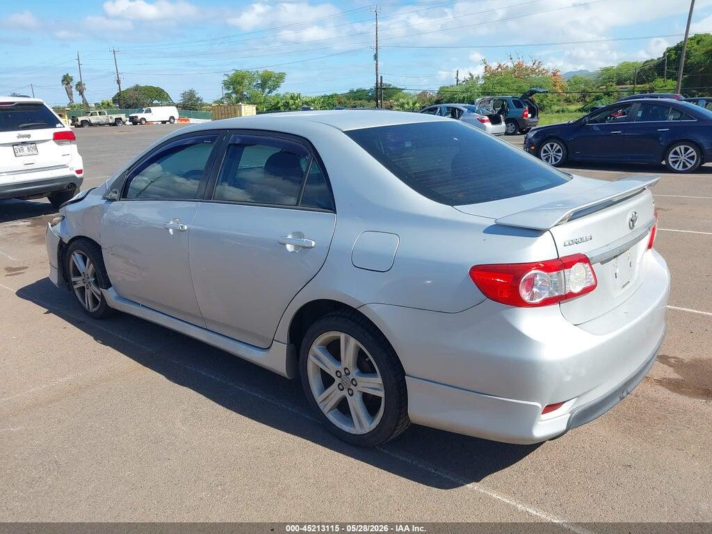 2T1BU4EE8DC974782 2013 TOYOTA COROLLA photo no. 3