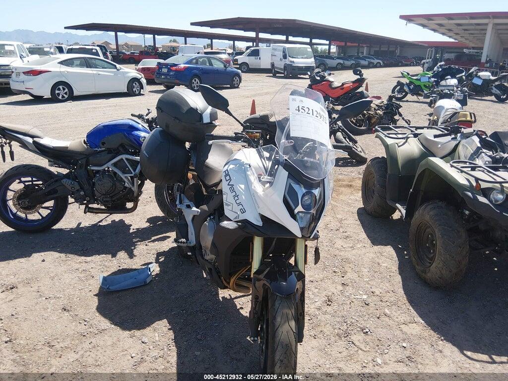 2022 CF MOTO 650 ADVENTURA LCEPEVLD7N6001646