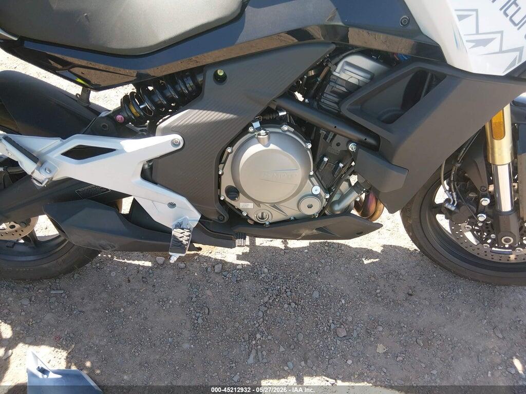 LCEPEVLD7N6001646 2022 CF MOTO 650 ADVENTURA photo no. 8