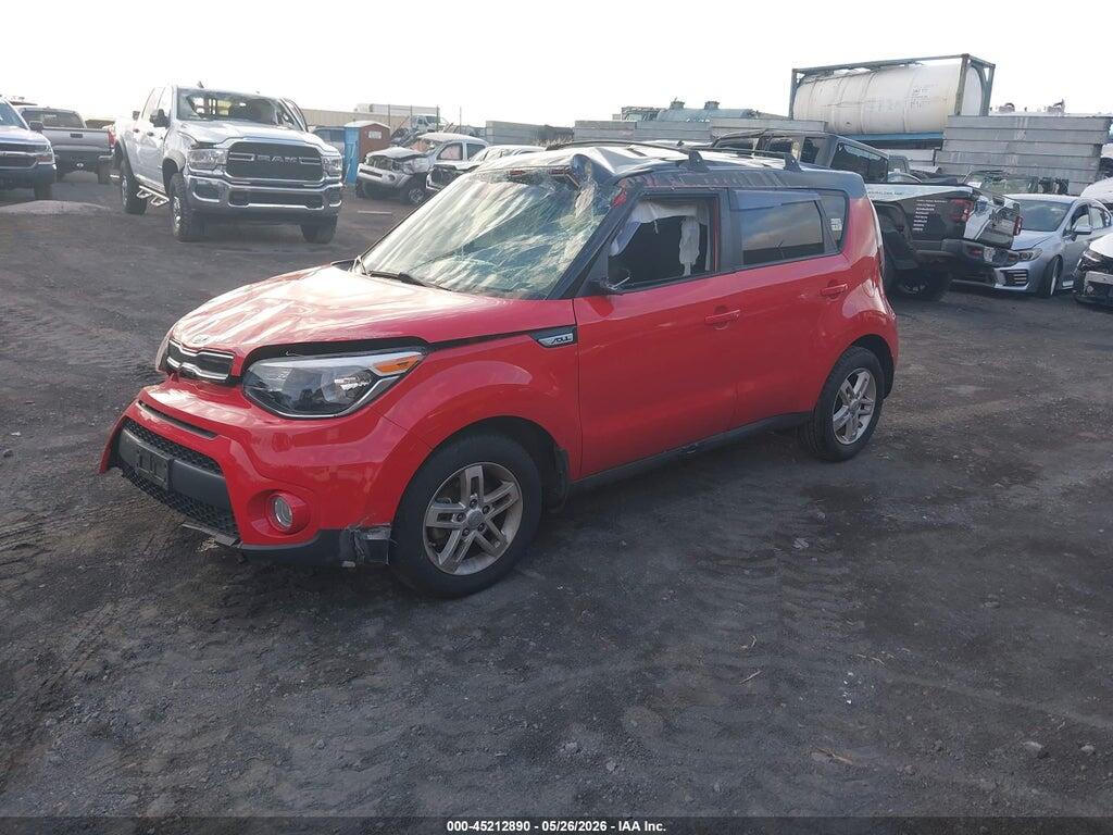 KNDJP3A56H7464800 2017 KIA SOUL photo no. 2