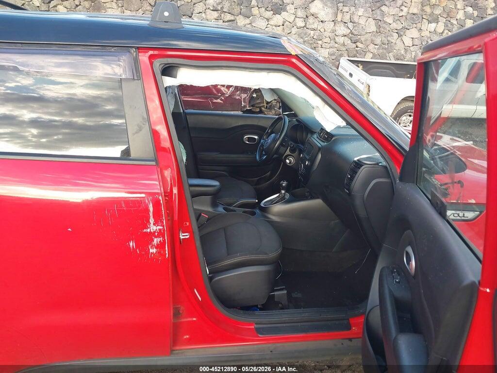 KNDJP3A56H7464800 2017 KIA SOUL photo no. 5