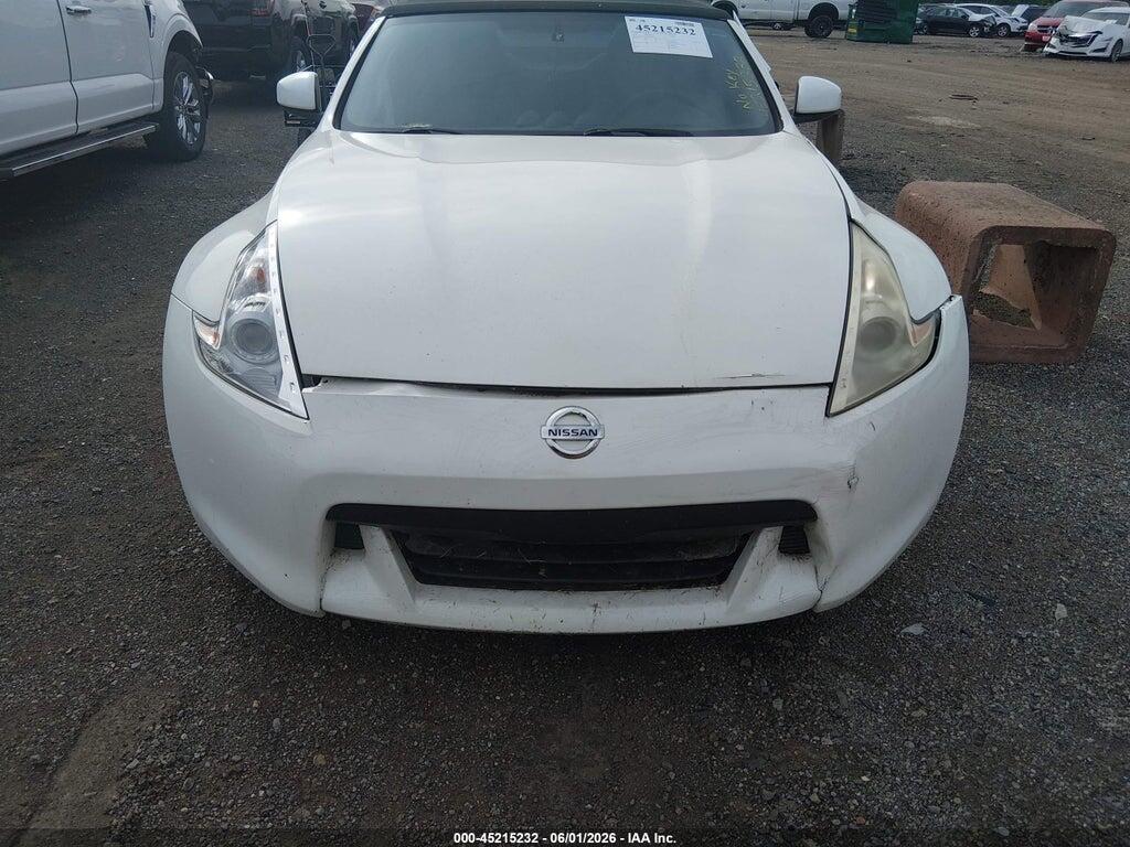 JN1AZ4FH8AM302342 2010 NISSAN 370Z photo no. 12
