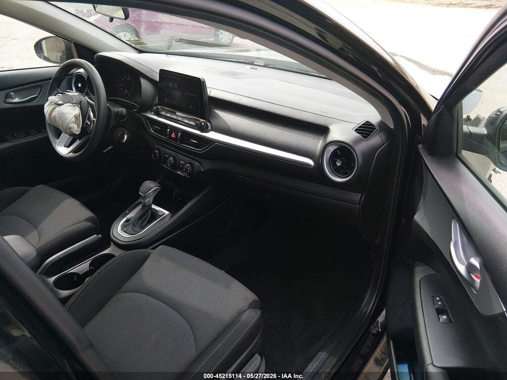 3KPF24AD5PE578755 2023 KIA FORTE photo no. 5