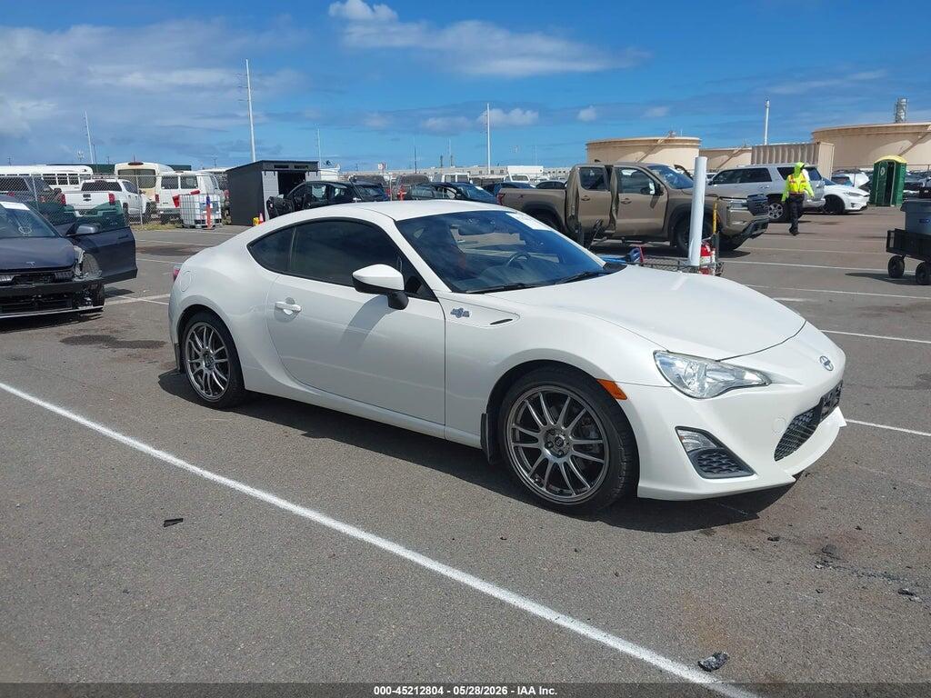 JF1ZNAA17D2732938 2013 SCION FR-S photo no. 1