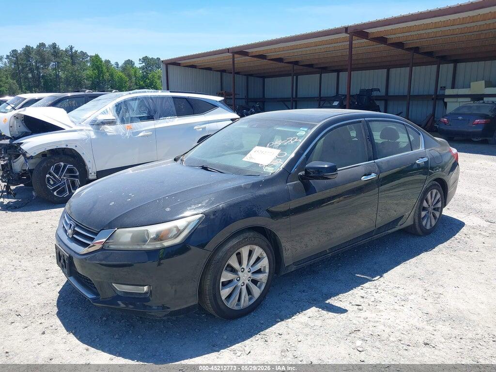 1HGCR3F88DA030432 2013 HONDA ACCORD photo no. 2