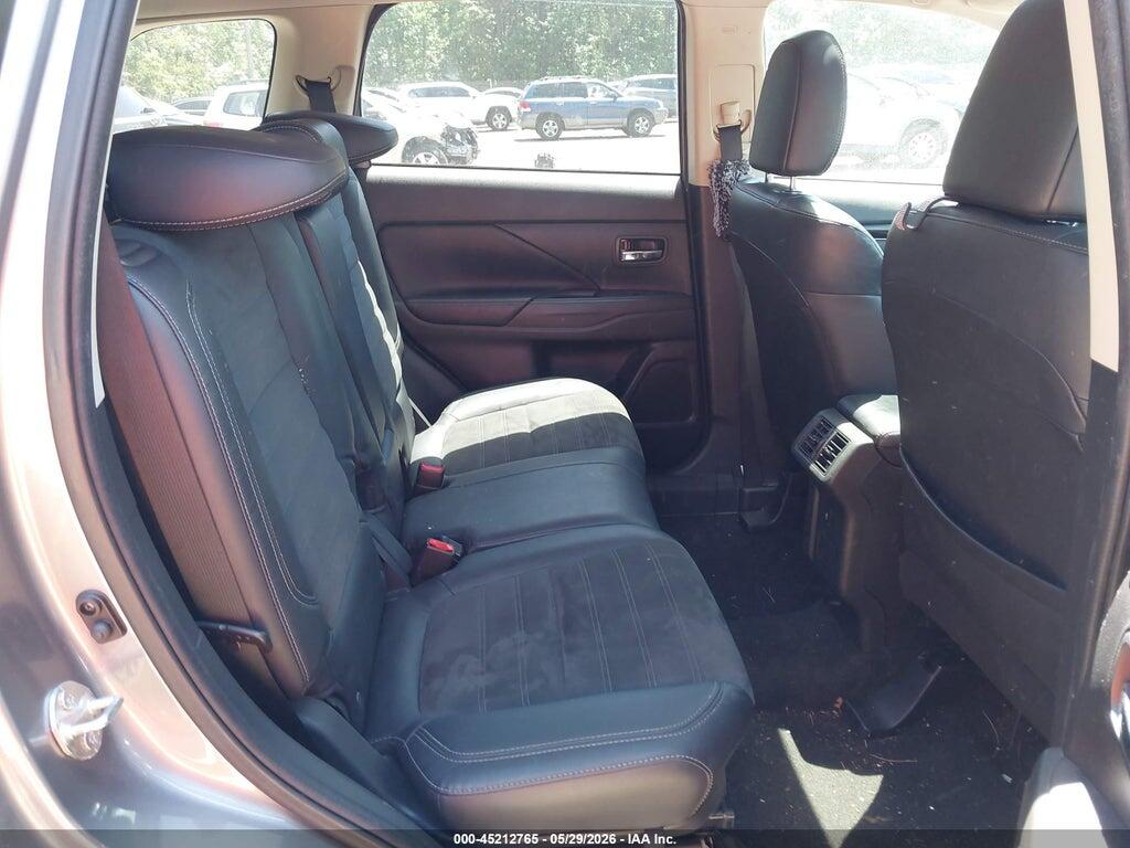 JA4AD3A34KZ004970 2019 MITSUBISHI OUTLANDER photo no. 8