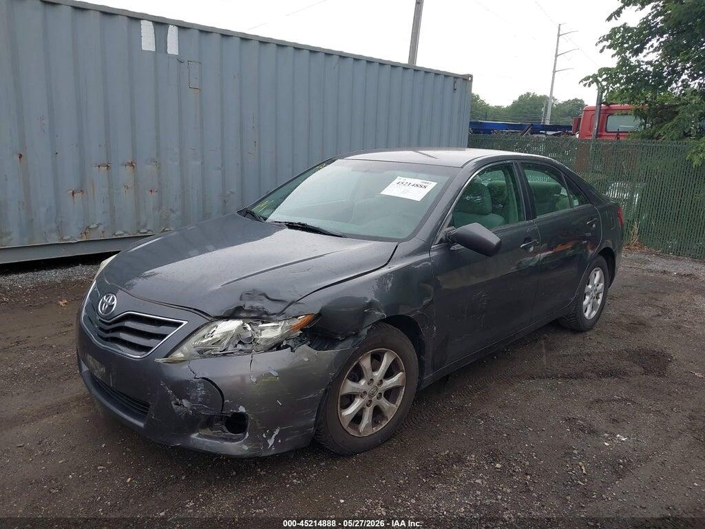 4T1BF3EK7BU669960 2011 TOYOTA CAMRY photo no. 2