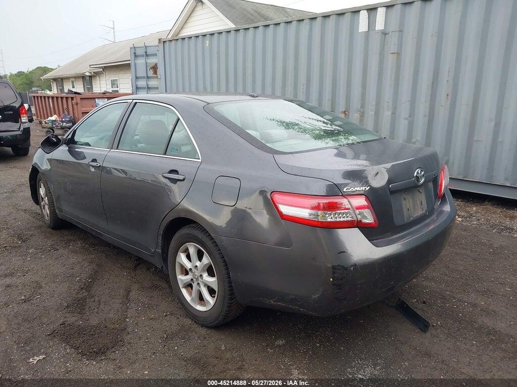 4T1BF3EK7BU669960 2011 TOYOTA CAMRY photo no. 3