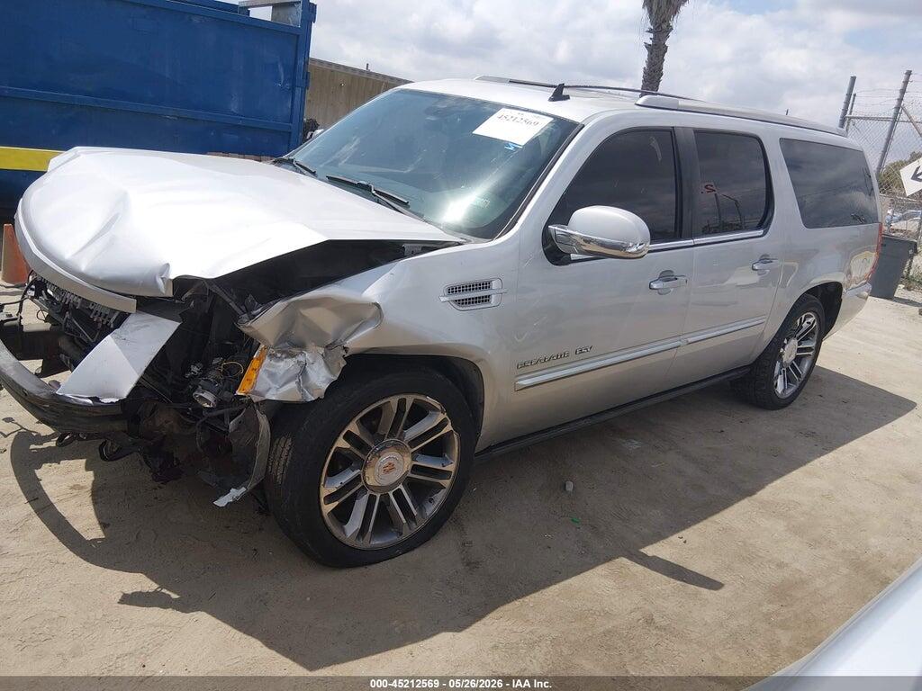 1GYS3JEF3DR316362 2013 CADILLAC ESCALADE ESV photo no. 2