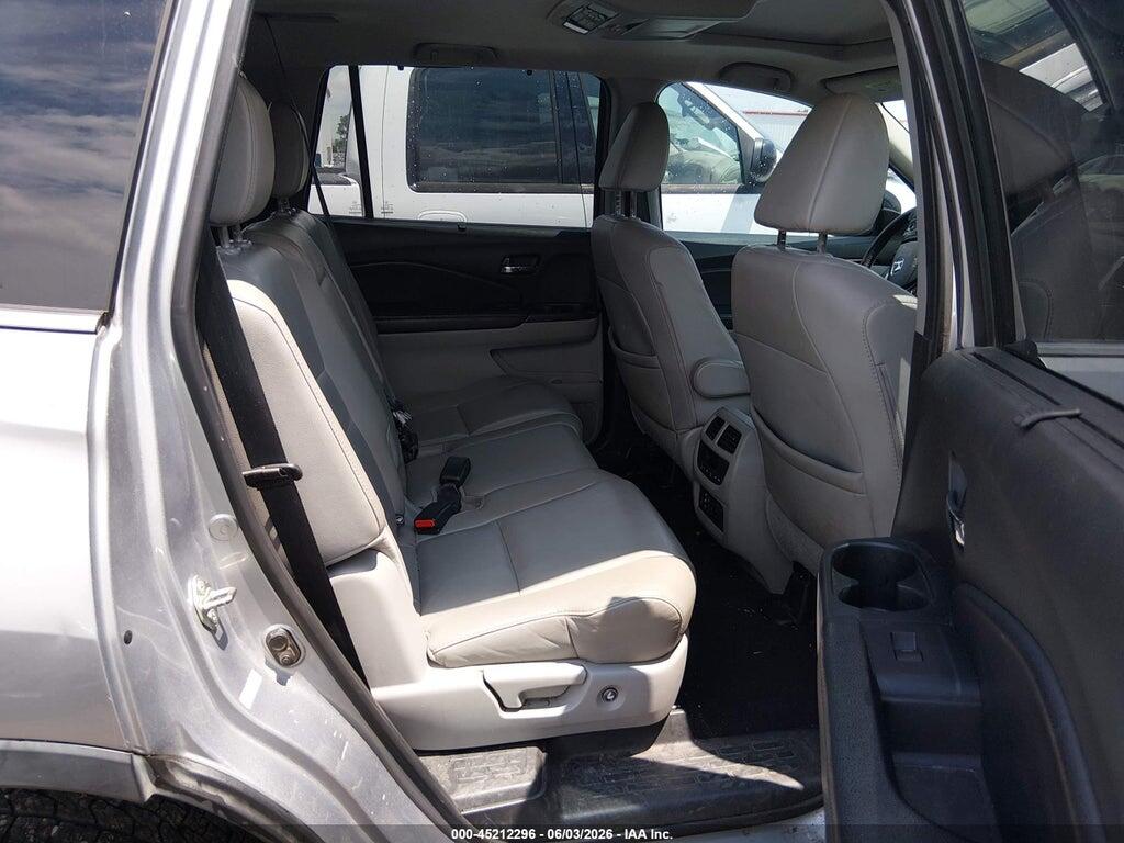 5FNYF6H91GB123938 2016 HONDA PILOT photo no. 8