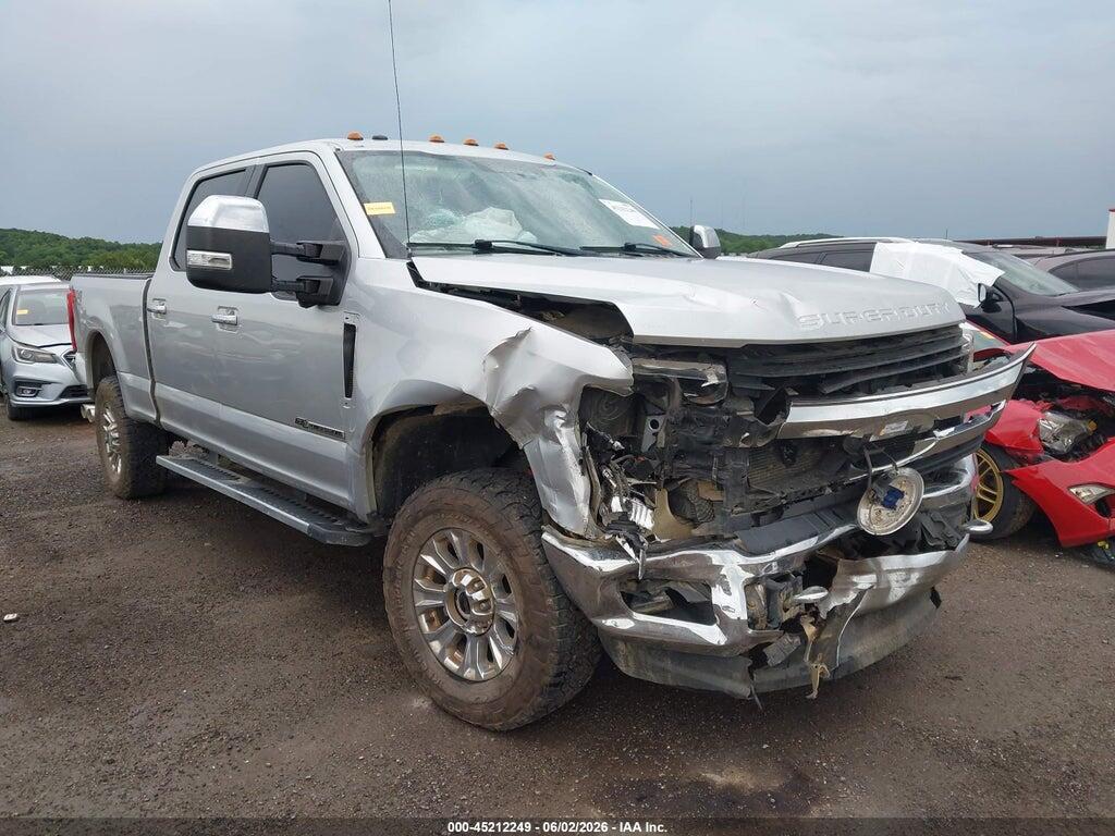 1FT7W2BT8HEE81808 2017 FORD F-250 photo no. 1