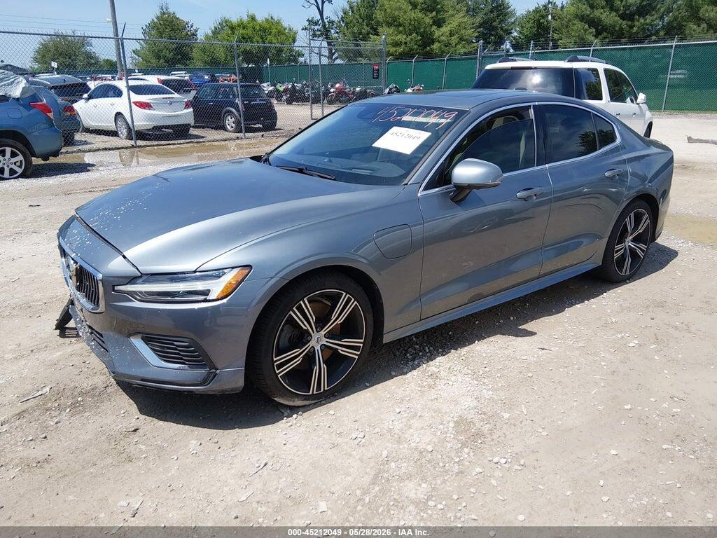7JRBR0FL5MG123517 2021 VOLVO S60 RECHARGE PLUG-IN HYBRID photo no. 2