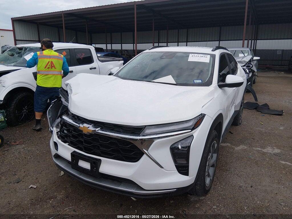 KL77LHEP0SC160095 2025 CHEVROLET TRAX photo no. 2