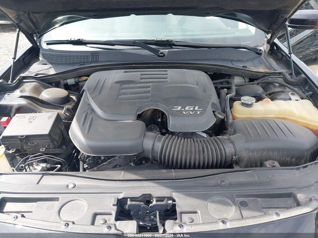 2C3CCAAG9FH893901 2015 CHRYSLER 300 photo no. 10