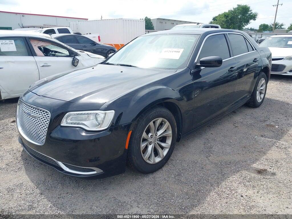 2C3CCAAG9FH893901 2015 CHRYSLER 300 photo no. 2