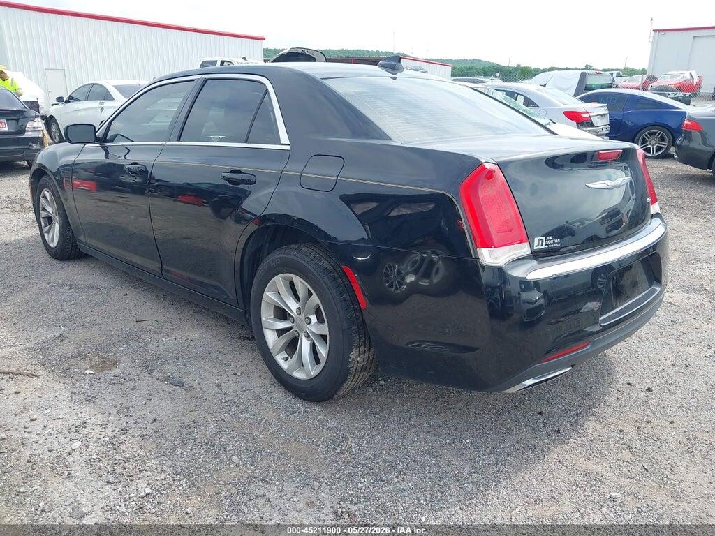 2C3CCAAG9FH893901 2015 CHRYSLER 300 photo no. 3