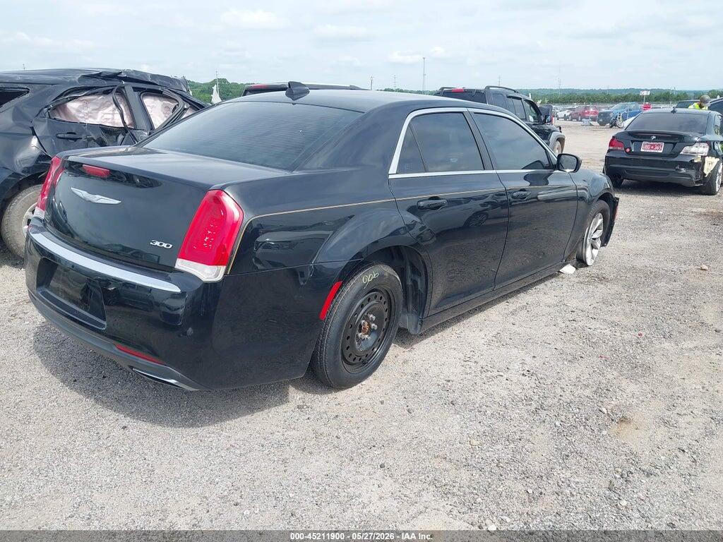 2C3CCAAG9FH893901 2015 CHRYSLER 300 photo no. 4