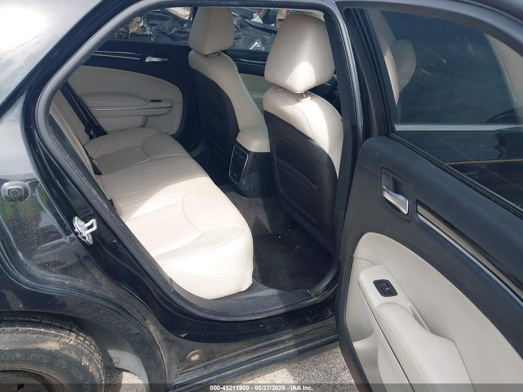 2C3CCAAG9FH893901 2015 CHRYSLER 300 photo no. 8