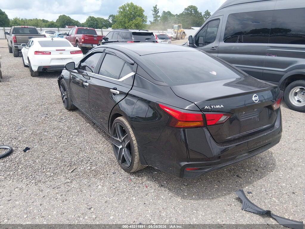 1N4BL4BV4MN368647 2021 NISSAN ALTIMA photo no. 3